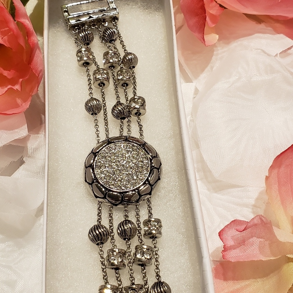 Beautiful Rhinestone Chain Bracelet
